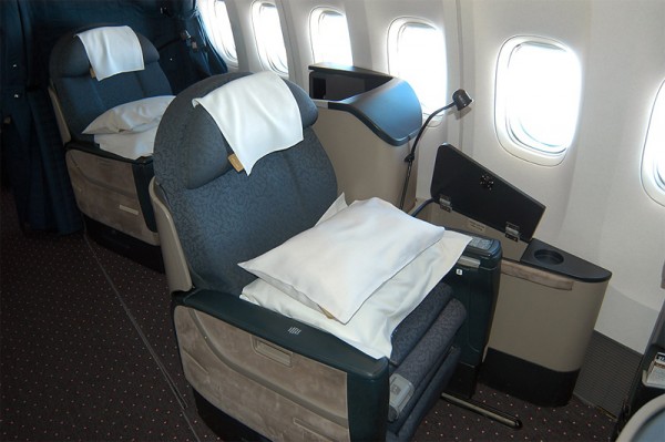 United Airlines Boeing 777 222 Seating Chart